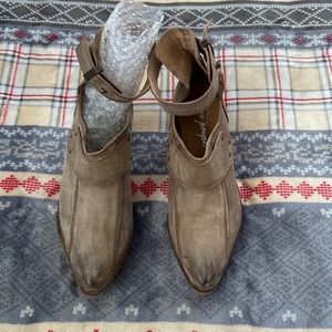 Free People ankle shoes